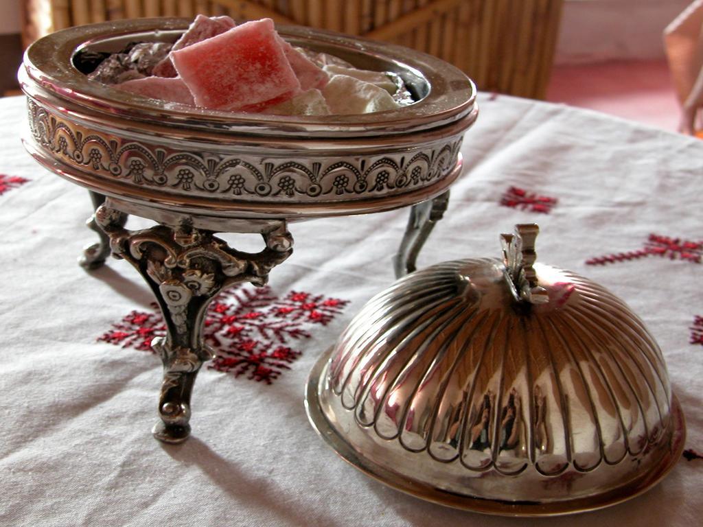 Kasbah Iswan Bed & Breakfast Kelaat-M'Gouna Exterior foto